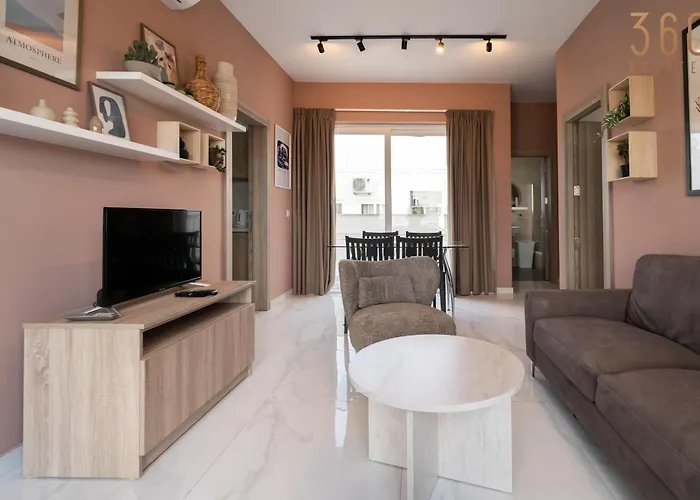 Apartament Peaceful 2br Penthouse With Terrace Views & By360 Estates *