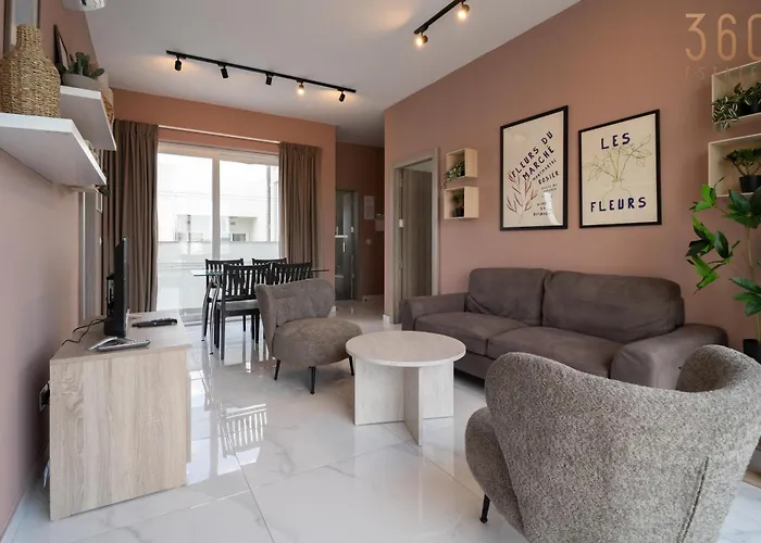 Apartament Peaceful 2br Penthouse With Terrace Views & By360 Estates *