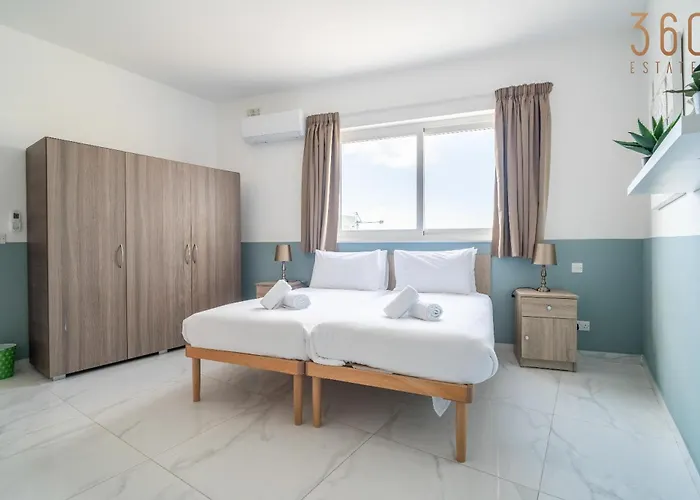 Peaceful 2br Penthouse With Terrace Views & By360 Estates